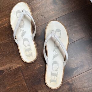 Coach Silver Sandals Thong Style